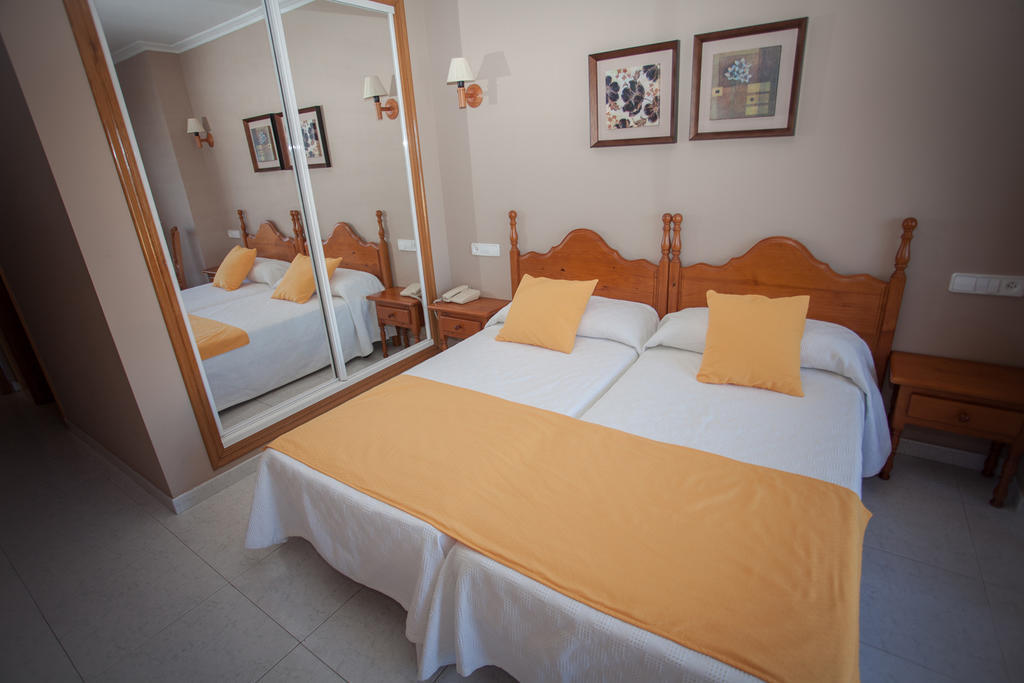 Hotel Martín Esperanza Portonovo Quarto foto